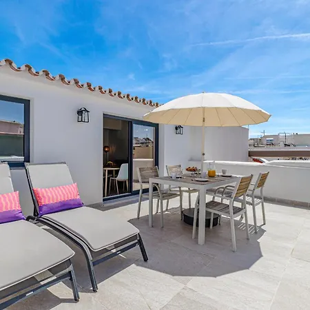 Casa Aduar 16 *