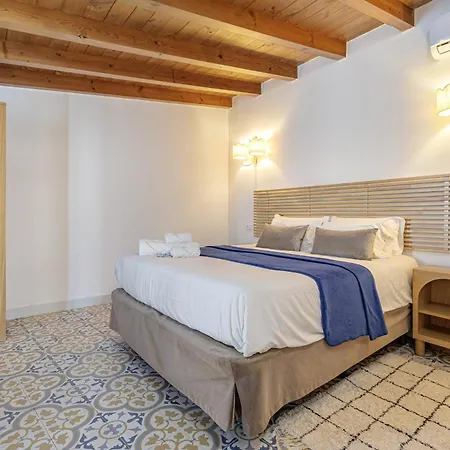 Casa Aduar 16 *